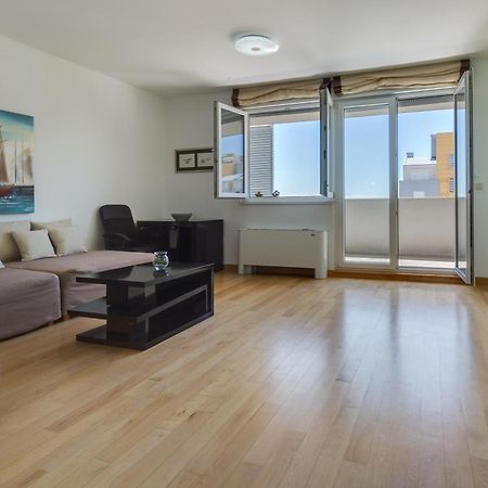 Apartment Pavic - Private Parking Zadar Zewnętrze zdjęcie