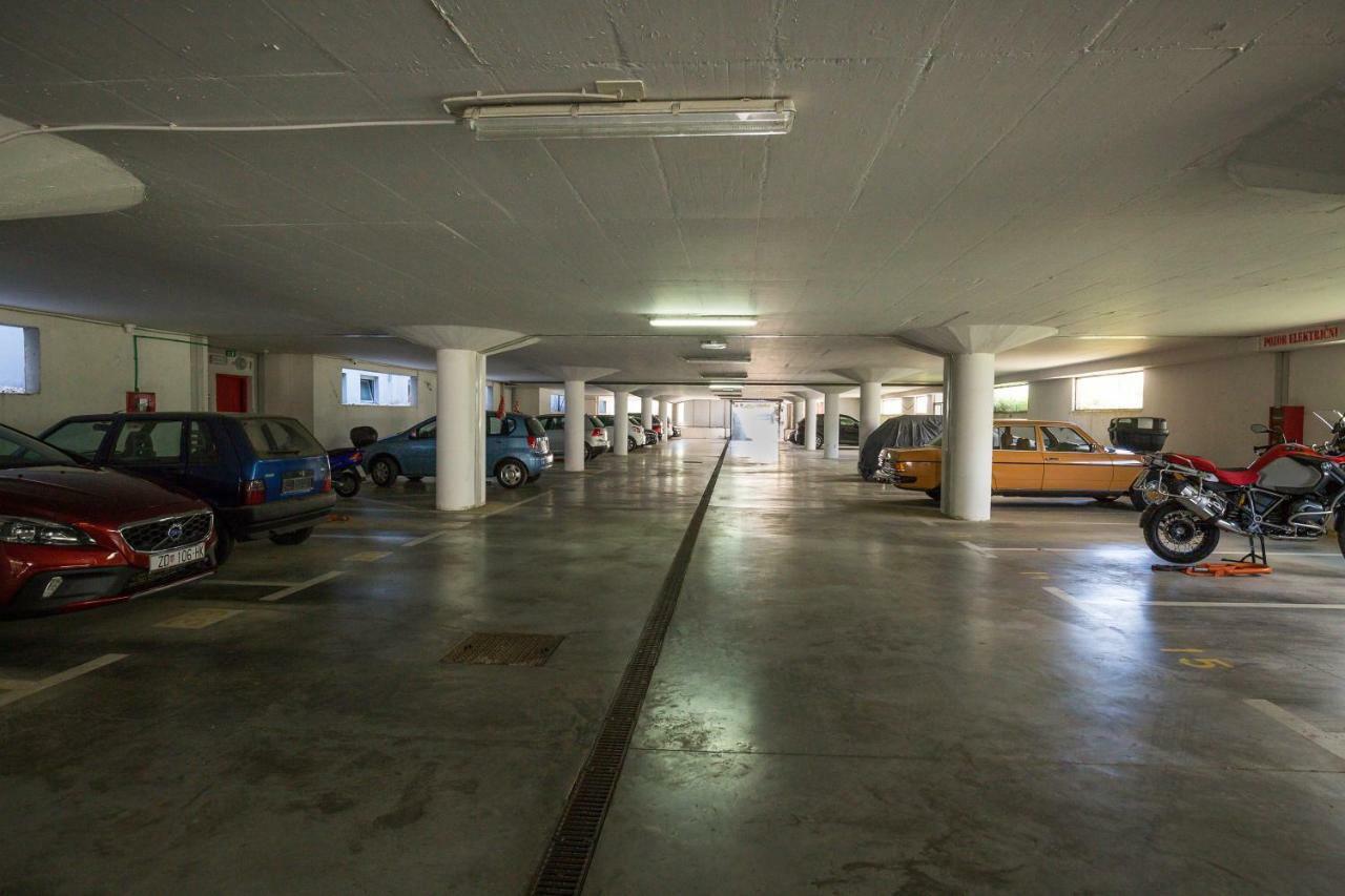 Apartment Pavic - Private Parking Zadar Zewnętrze zdjęcie