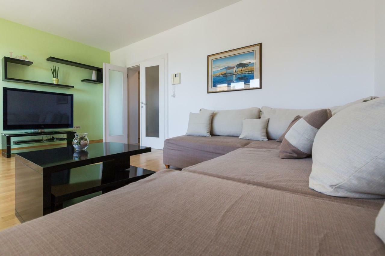 Apartment Pavic - Private Parking Zadar Zewnętrze zdjęcie