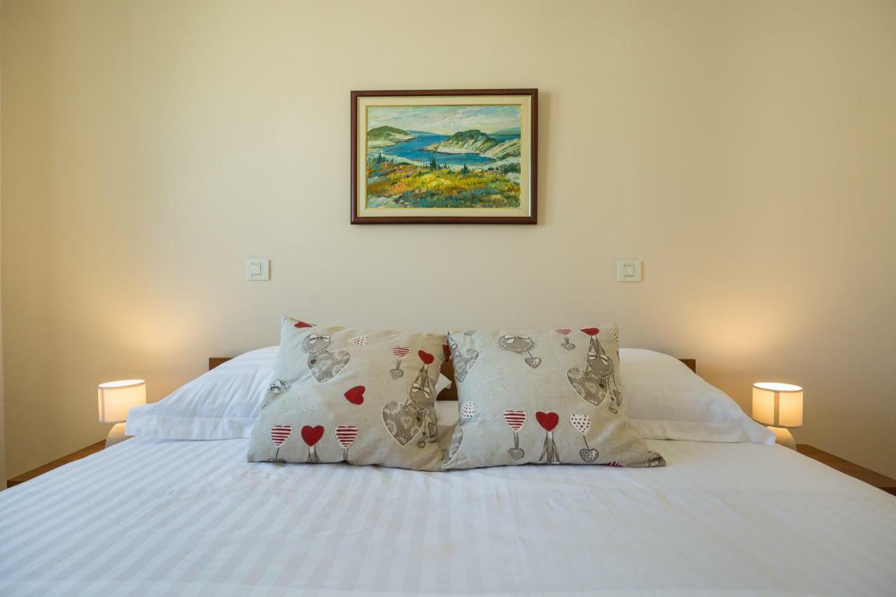 Apartment Pavic - Private Parking Zadar Zewnętrze zdjęcie