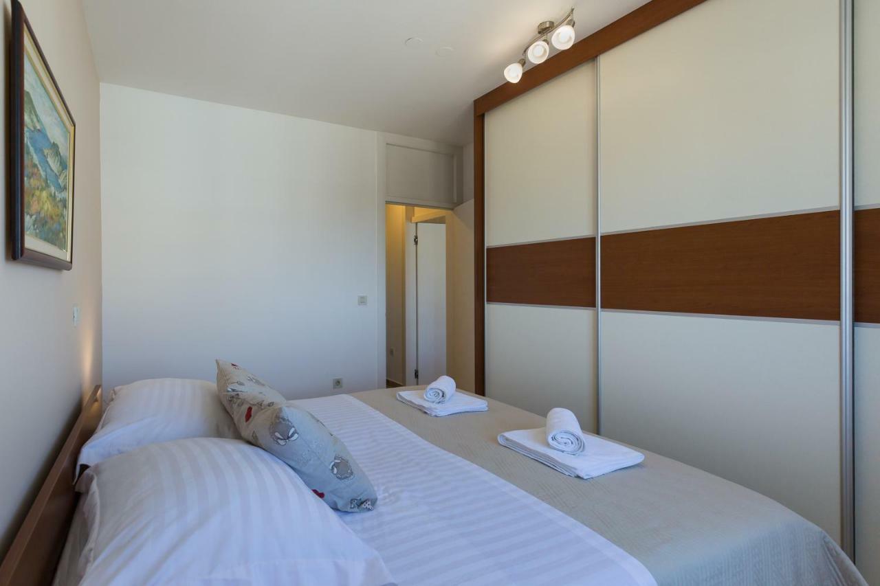 Apartment Pavic - Private Parking Zadar Zewnętrze zdjęcie
